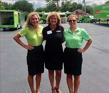 Amanda, Patricia, Stephanie, Anthony, and Frank Zubricki